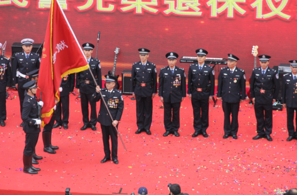 第十一屆警營開放日暨關(guān)愛警察日活動圓滿舉行